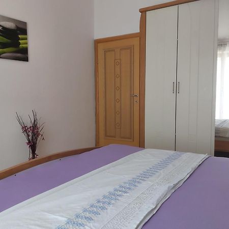 Beautiful Apartment 80 M From The Sea Marusici  Номер фото